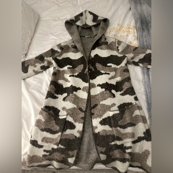 S | Cleo Long Cardigan - Picture 2 of 3